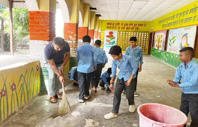 सोनीपत: जिले के सभी विद्यालयों में उत्साह से मनाया श्रमदान दिवस