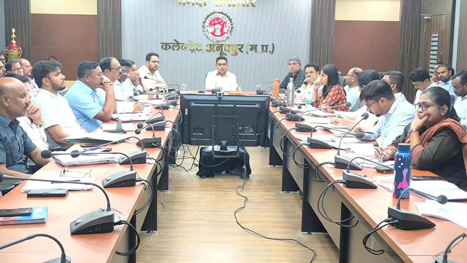 अनूपपुर: कोतमा लॉज हादसे पर प्रशासन सख्त, बिना अनुमति निर्माण पर होगा प्रकरण दर्ज