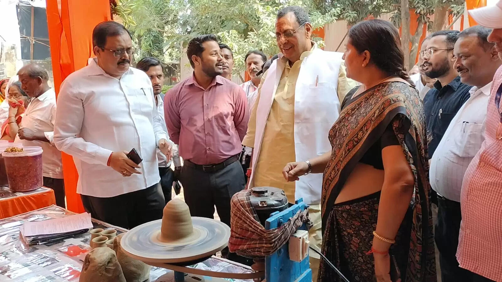 तीन दिवसीय सरस मेला शुरू, आत्मनिर्भरता की दिशा में उठा कदम