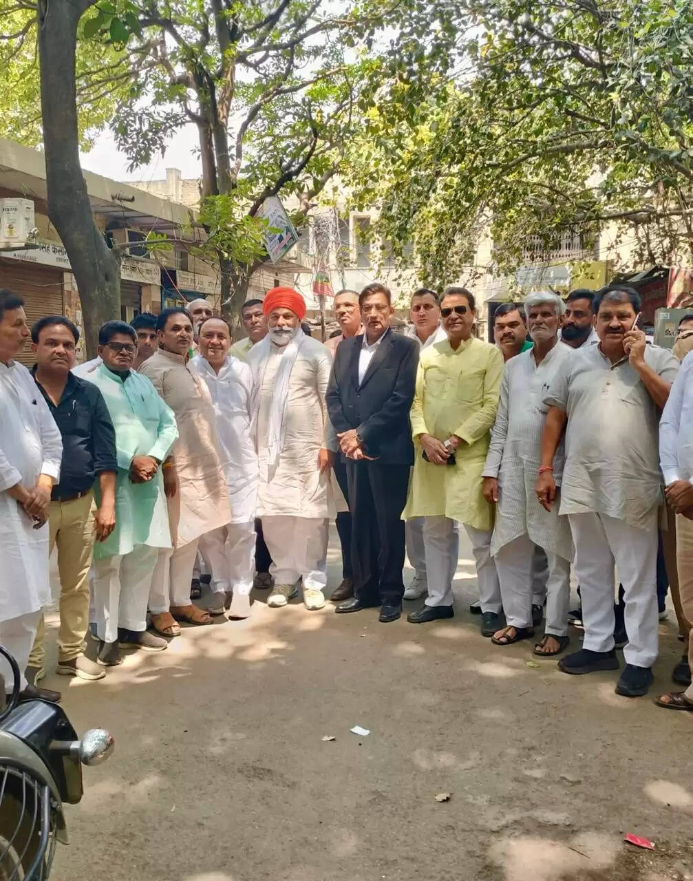 गंगनहर पर प्रदर्शन मामले में राकेश टिकैत सहित 25 पर चलेगा मुकदमा