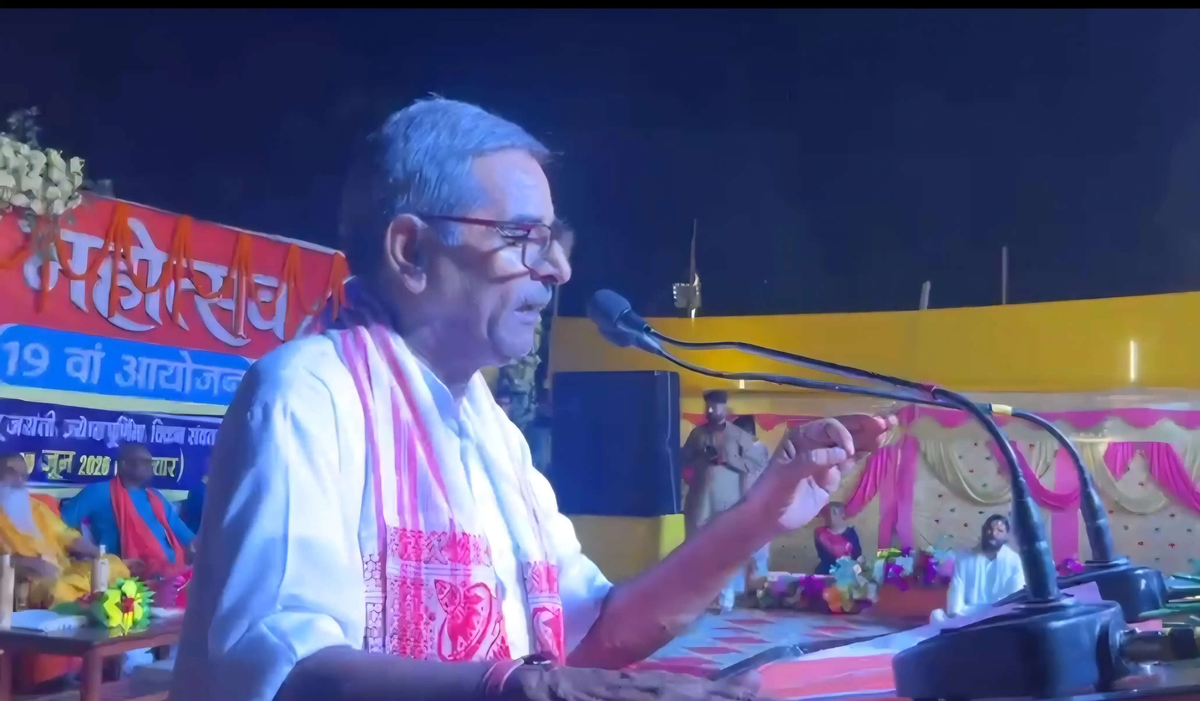 संपूर्ण दुनिया इस समय भारत की ओर बड़ी उम्मीदों से देख रही है   :डॉ मोहन सिंह