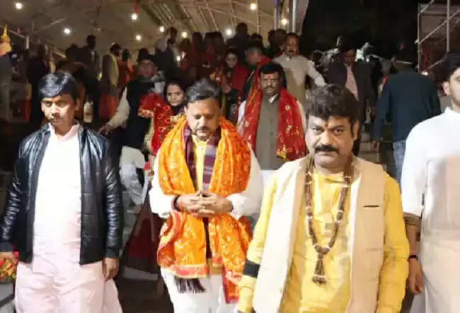 मप्रः उप मुख्यमंत्री शुक्ल ने नव वर्ष पर चित्रकूट में किए भगवान कामतानाथ के दर्शन