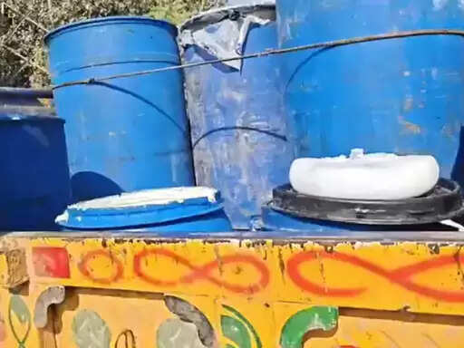 फरीदाबाद में नकली पनीर सप्लाई नेटवर्क का भंडाफोड़,800 किलो पनीर बरामद