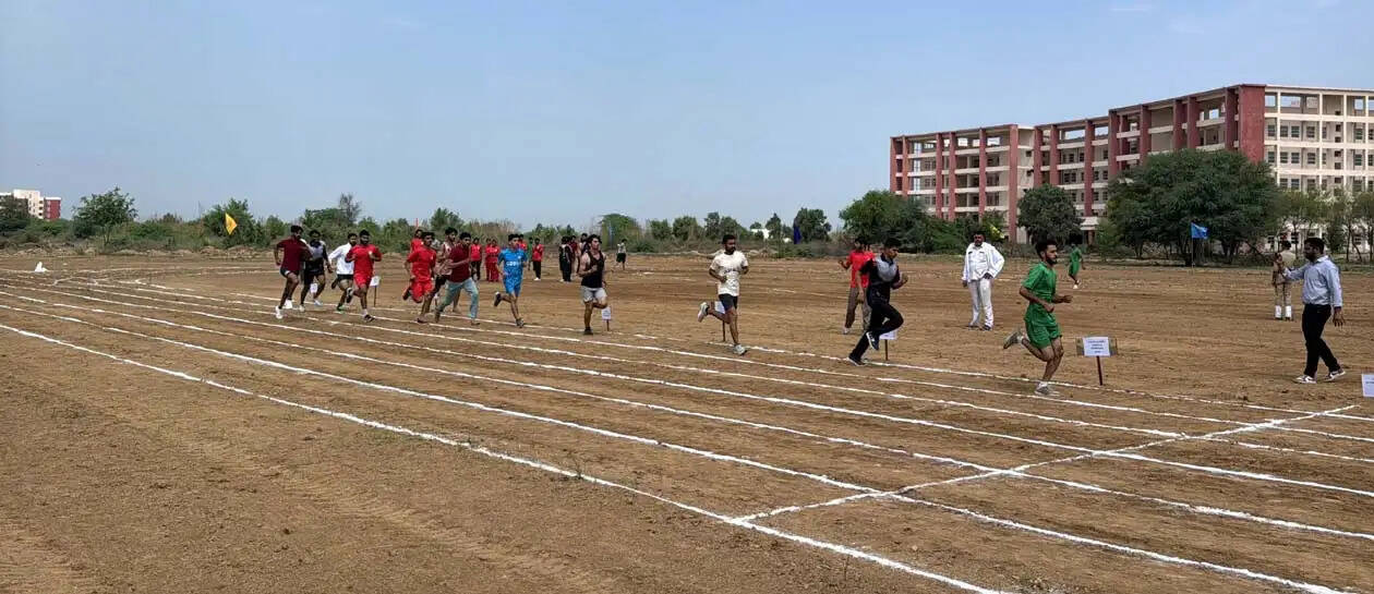 हिसार : खेल व्यक्तित्व निर्माण, नेतृत्व क्षमता, अनुशासन और टीम भावना के विकास का महत्वपूर्ण आधार : गौरव गौतम