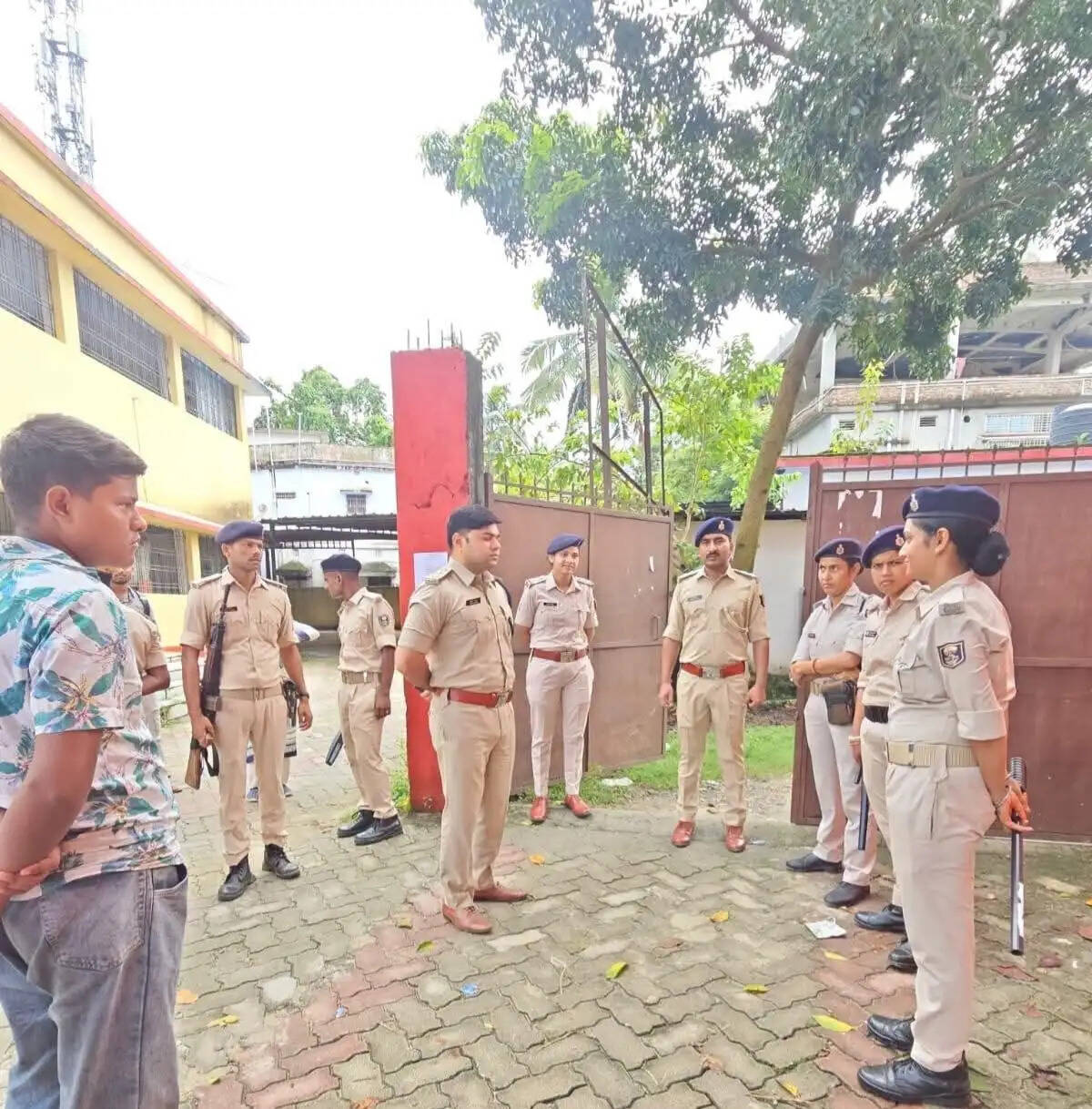 किशनगंज में शांतिपूर्ण माहौल में संपन्न हुई अवर निरीक्षक (मद्य निषेध) परीक्षा