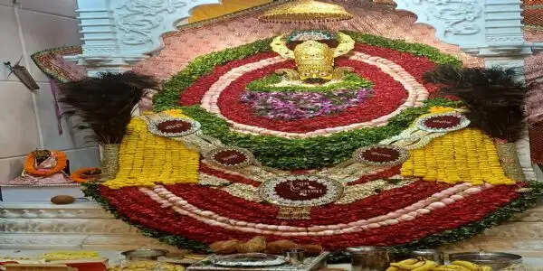पुत्रदा एकादशी पर रामगढ़ में बाबा श्याम का हुआ आलौकिक श्रृंगार