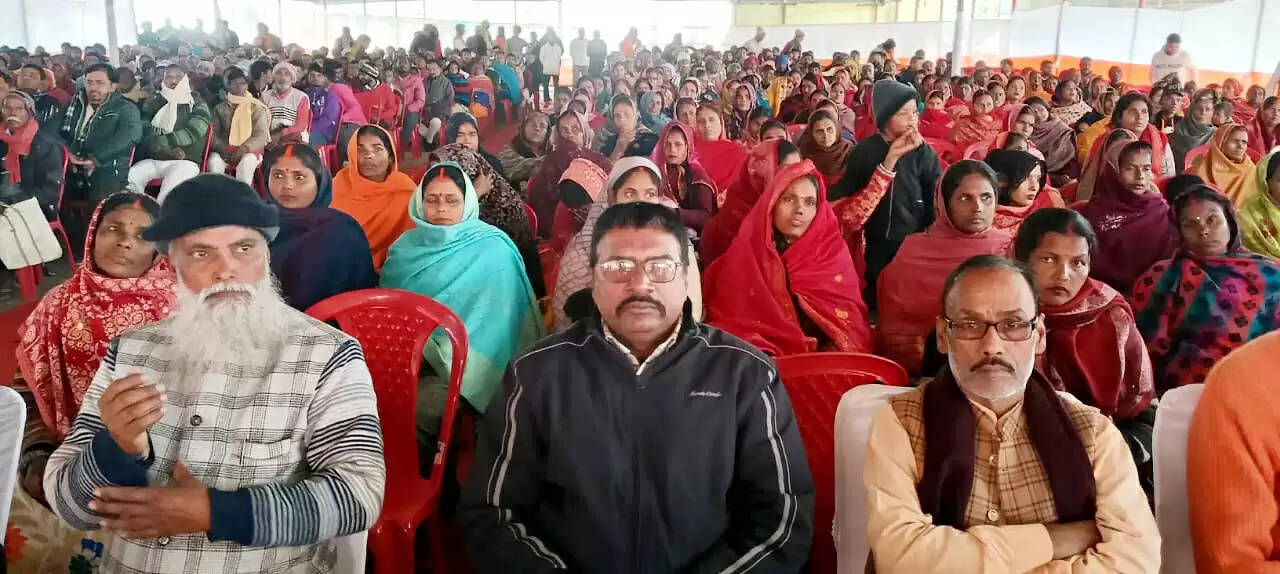 अटल जयंती पर जय जवान जय किसान जय विज्ञान सम्मेलन में पहुंचे हजारों किसान