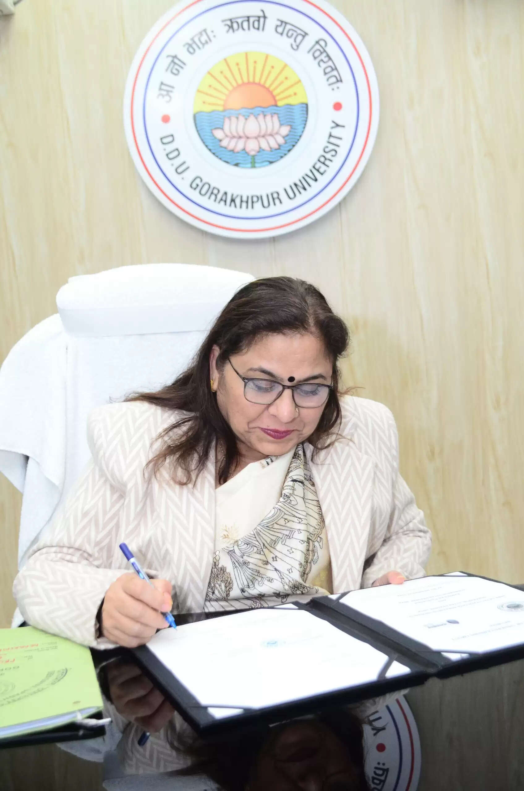 गोरखपुर विश्वविद्यालय ने नमस्कार फाउंडेशन के साथ किया एमओयू, कौशल विकास एवं प्लेसमेंट का मिलेगा बढ़ावा