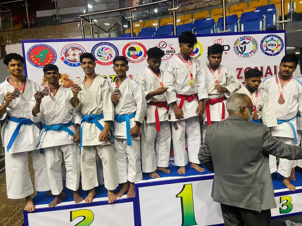 इंटर-ज़ोनल कराटे चैम्पियनशिप में रामगढ़ टीम ने जीते 11 पदक
