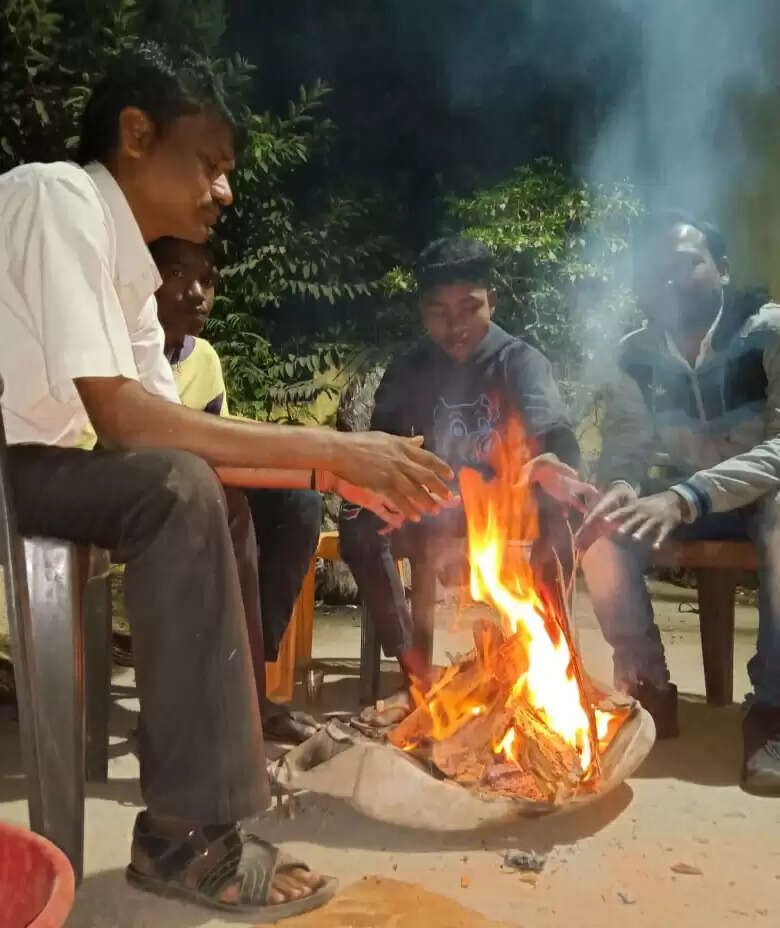 ठंड से ठिठुरा धमतरी अंचल, अलाव का सहारा