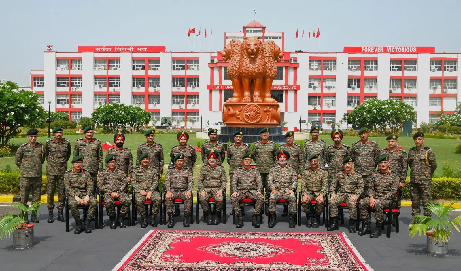 सप्त शक्ति कमान के आर्मी कमांडर ने&nbsp;किया चेतक कोर क्षेत्र का दौरा