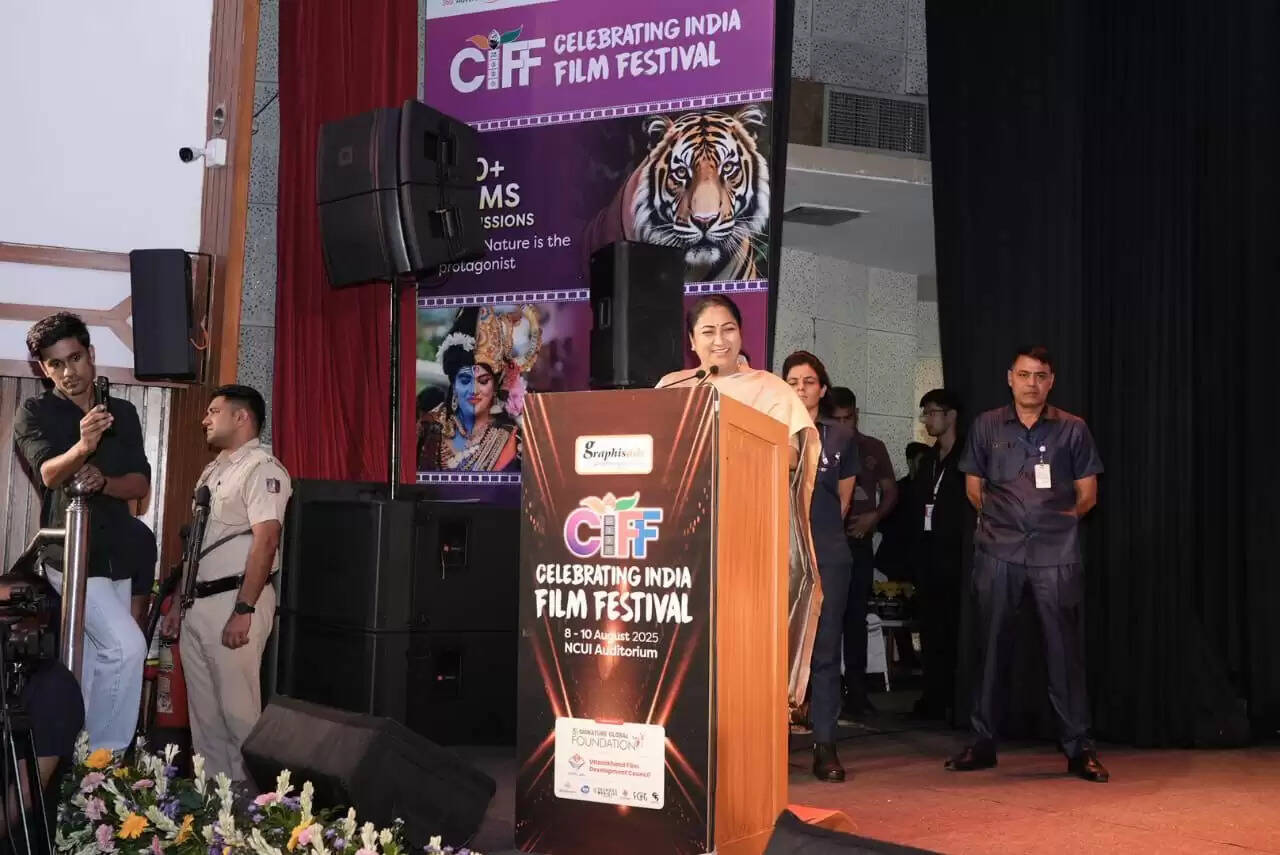 दिल्ली को फिल्मी हब बनाने को लेकर गंभीर सरकार : रेखा गुप्ता