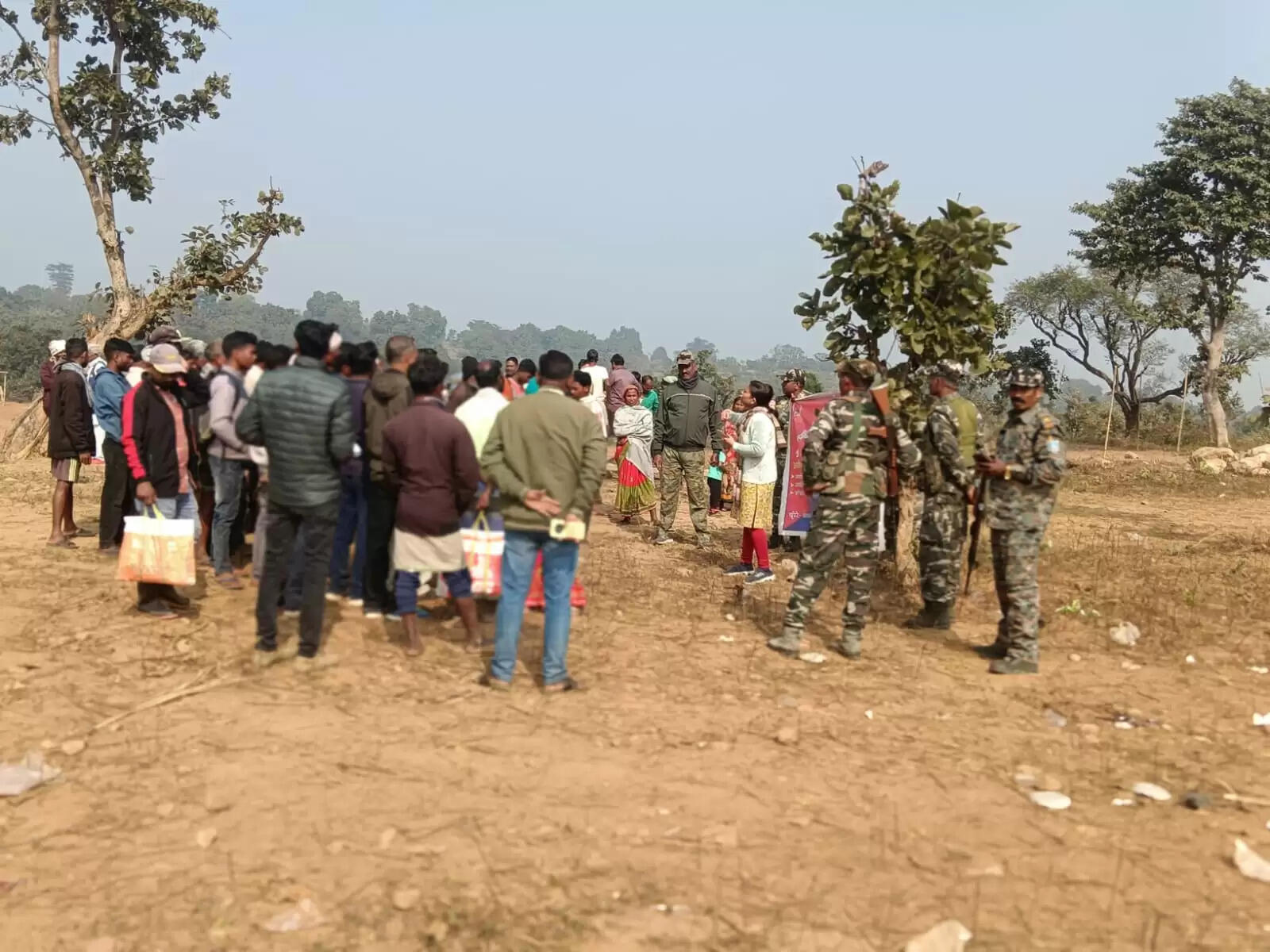 अवैध अफीम पोस्ता की खेती के विरुद्ध चला जागरूकता अभियान