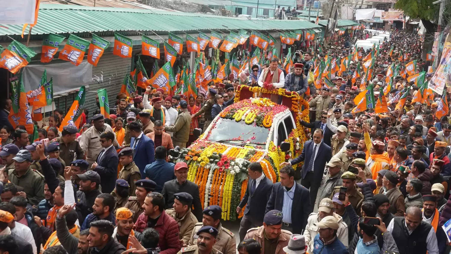 मोदी की गारंटी के संकल्प के साथ एक श्रेष्ठ भारत का हो रहा निर्माण : मुख्यमंत्री धामी