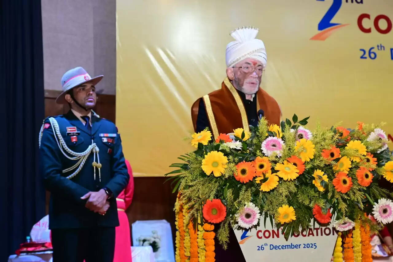 शिक्षा का उद्देश्य सामाजिक दायित्व का निर्वहन करना है : राज्यपाल