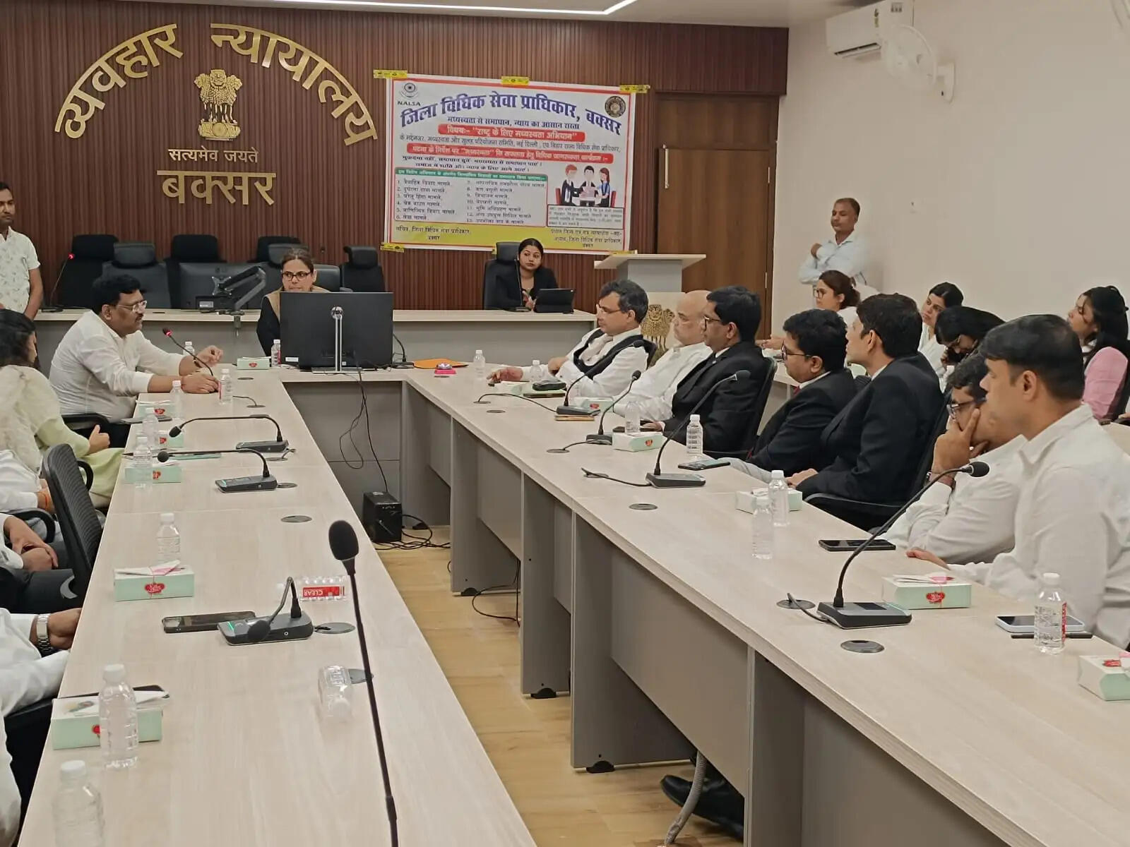 मुकदमा नहीं, समाधान चुनें’—बक्सर में मध्यस्थता अभियान के तहत कार्यशाला