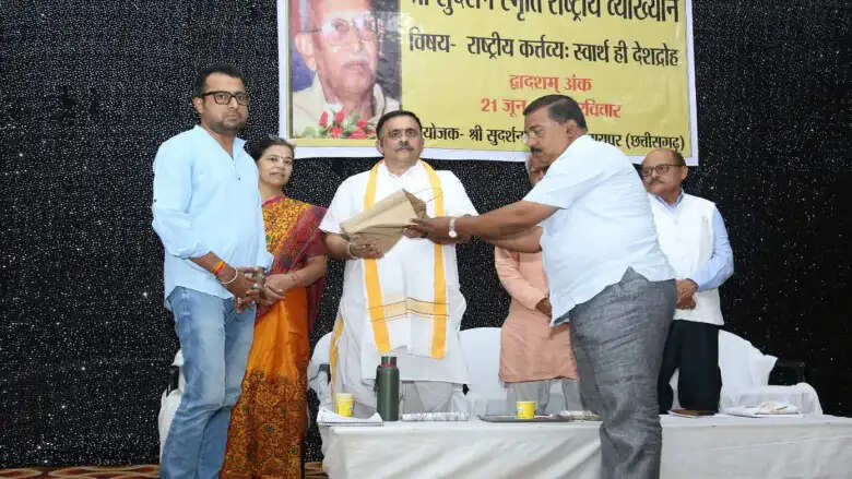 हिंदू समाज का आधार मैं से हम की ओर जाना है : मुकुल कानिटकर