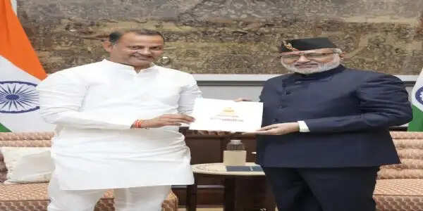 कैबिनेट मंत्री रविन्द्र इन्द्राज ने उपराष्ट्रपति को दिया ‘अद्वितीय रामलीला 2026’ का निमंत्रण