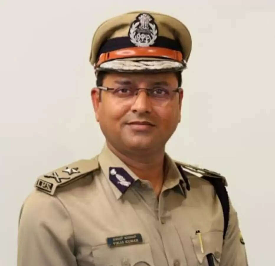 बेंगलुरु भगदड़ मामला: कैट ने आईपीएस विकास कुमार के निलंबन आदेश को किया रद्द