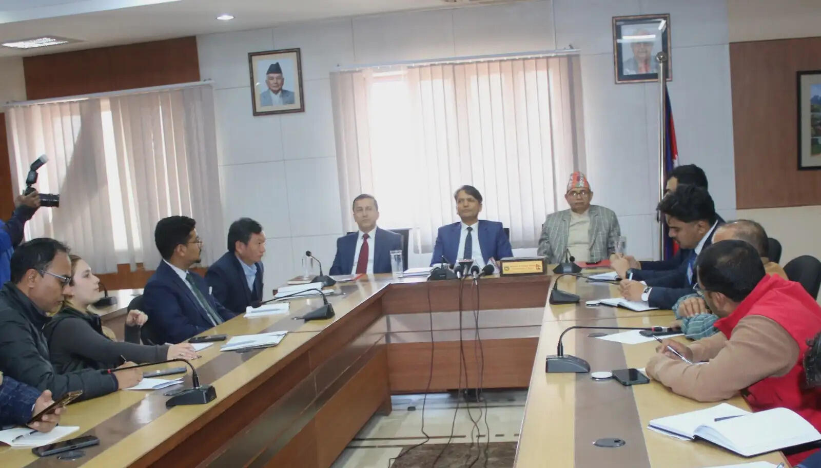 अफवाह फैलाने के आरोप में पश्चिम एशिया के विभिन्न देशों में अब तक 11 नेपाली नागरिक गिरफ्तार