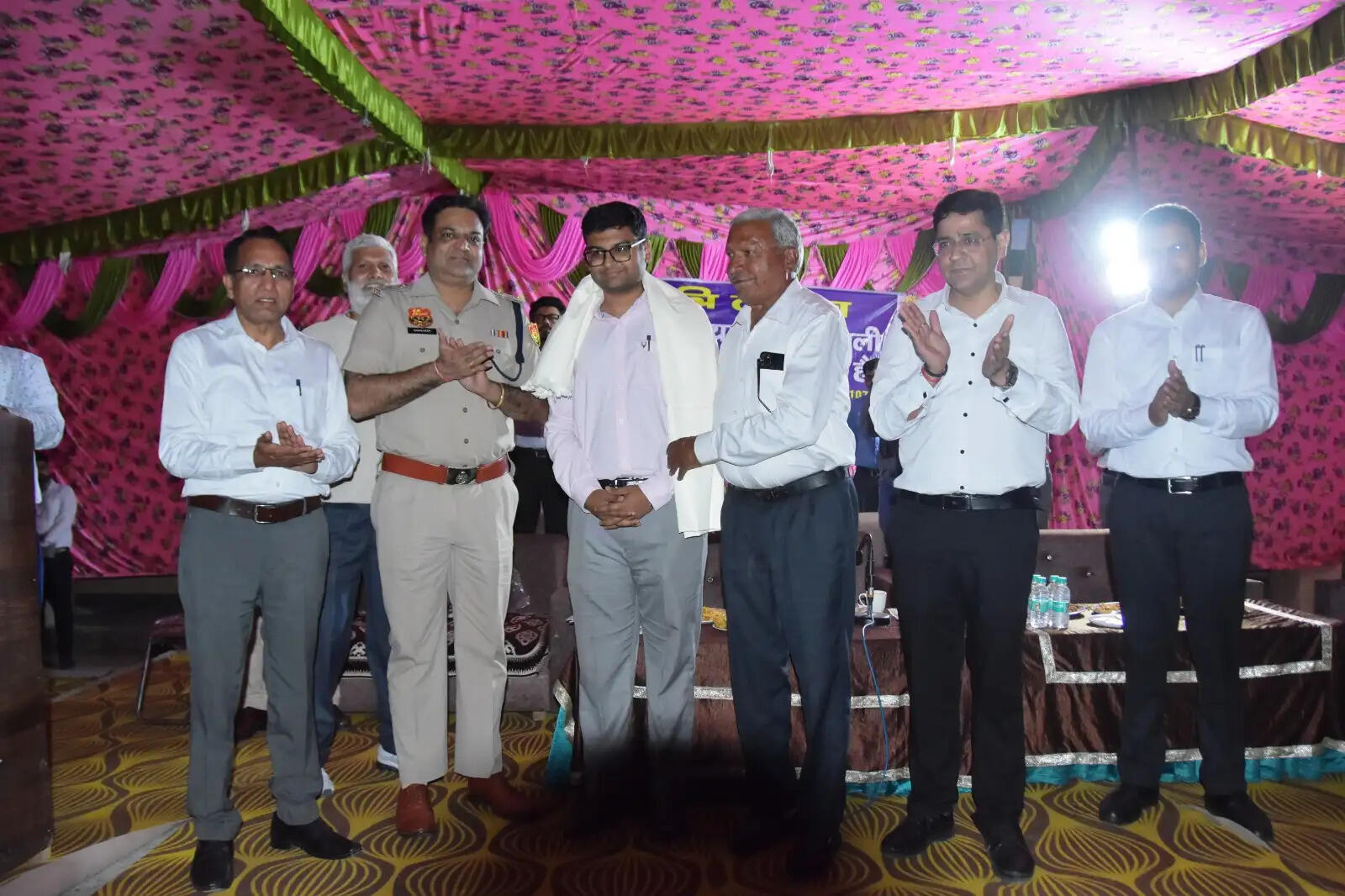 यमुनानगर में प्रशासन गांवों तक पहुंचा, रात्रि प्रवास में सुनी जन समस्याएं