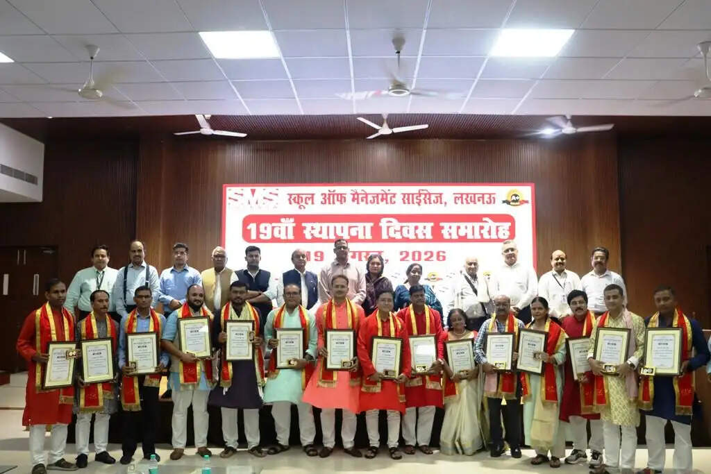 एसएमएस लखनऊ की सफलता सामूहिक प्रयासों का परिणाम : शरद सिंह