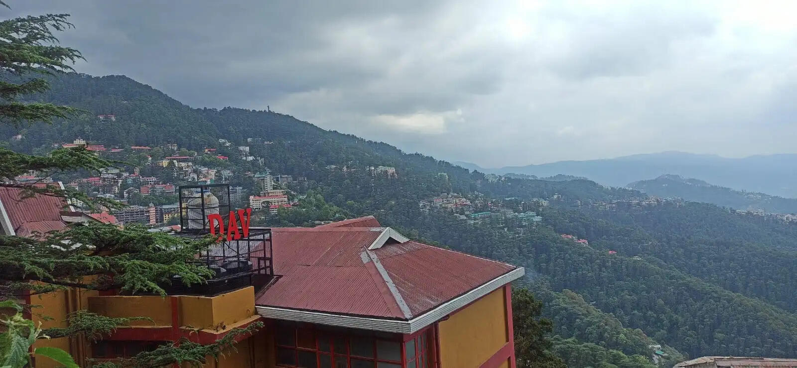 (अपडेट) शिमला में लगातार चौथे दिन वर्षा-ओलावृष्टि, 11 से फिर अलर्ट