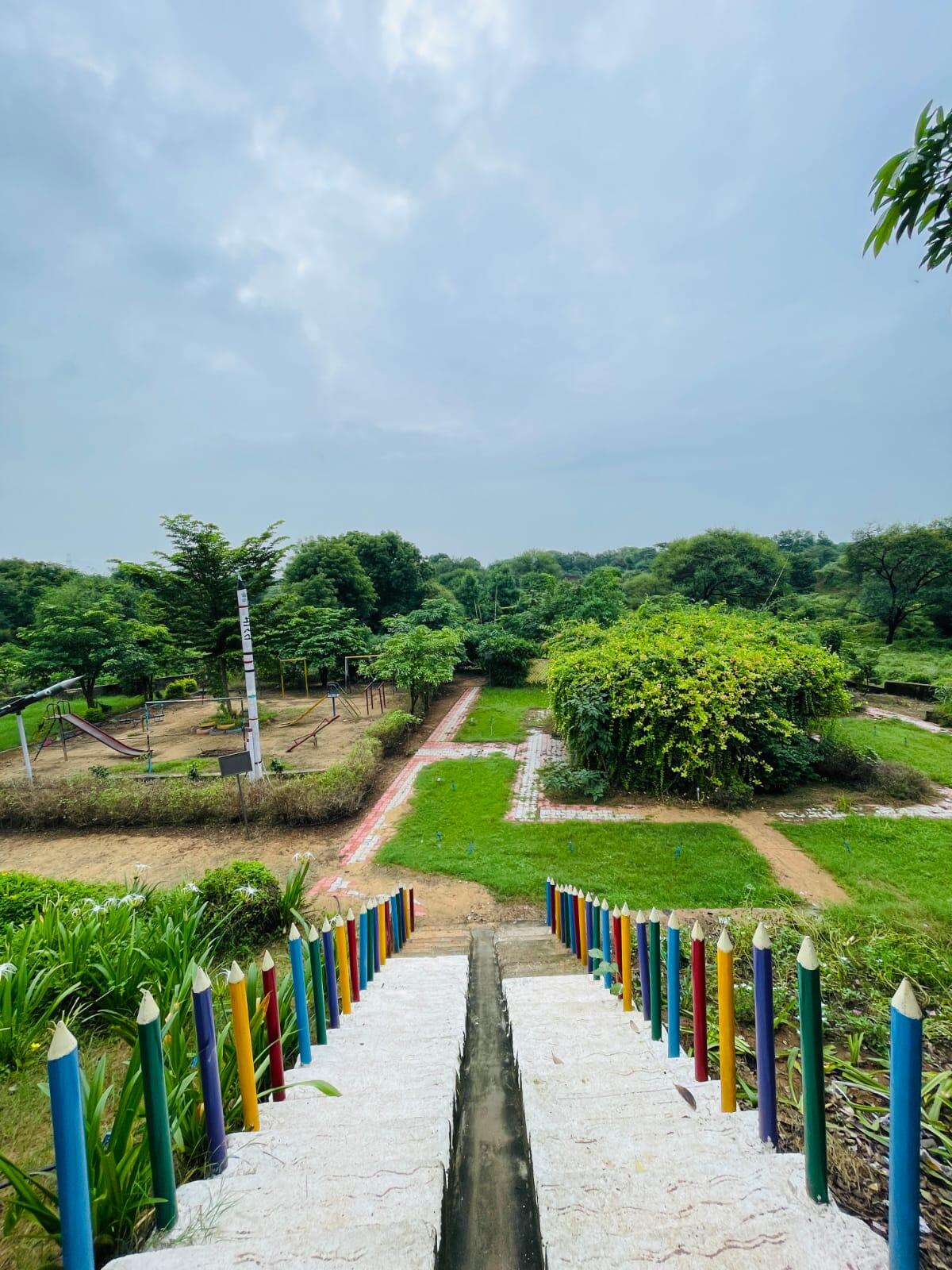 गुजरात के मुवाड़ा प्राथमिक स्कूल को मिला राष्ट्रीय स्तर का ‘ग्रीन स्कूल अवॉर्ड-2025’