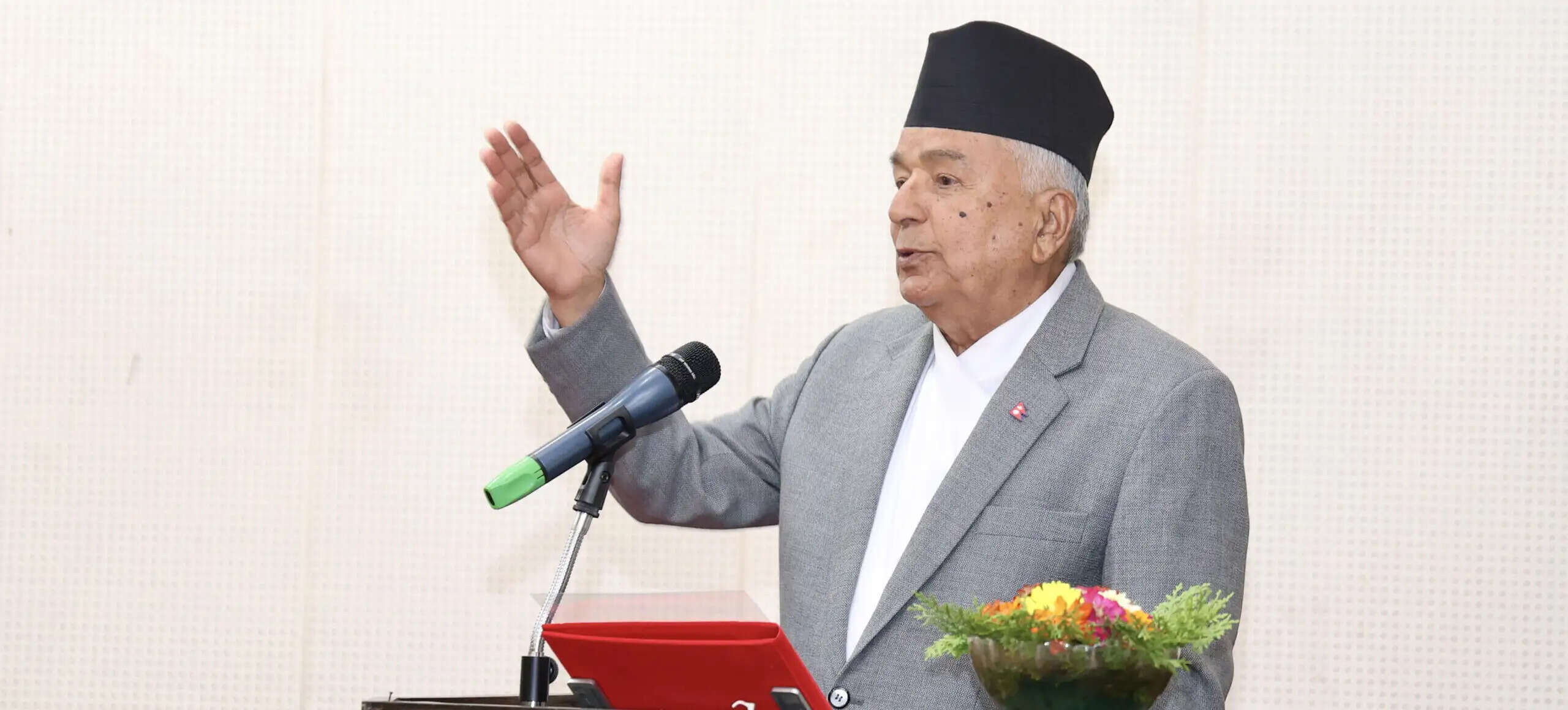 नेपाल सरकार ने 24 घंटे में ही संसद अधिवेशन बुलाने के फैसले को स्थगित किया