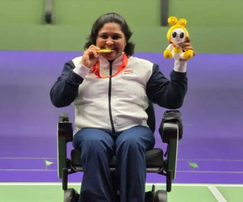 मोना अग्रवाल ने विश्व रिकॉर्ड के साथ जीता दूसरा स्वर्ण पदक, अवनी चौथे स्थान पर