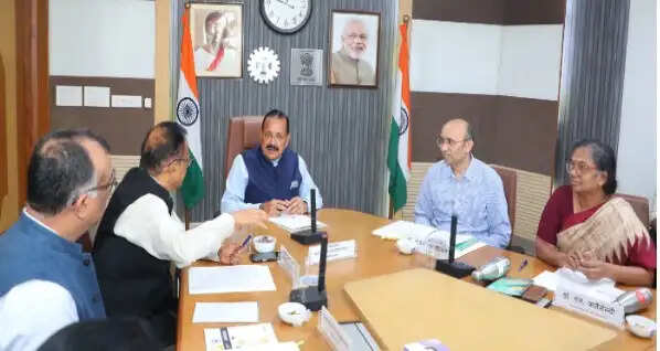 केंद्र सरकार देश में 10 से 19 सितंबर तक चलाएगी ‘स्वच्छ सागर, सुरक्षित सागर’ अभियान
