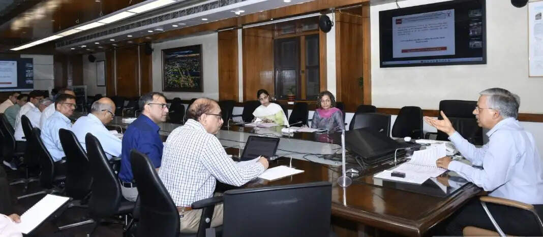 एसजीपीजीआई के एडवांस पीडियाट्रिक सेंटर के लिए मानव संसाधन को स्वीकृति