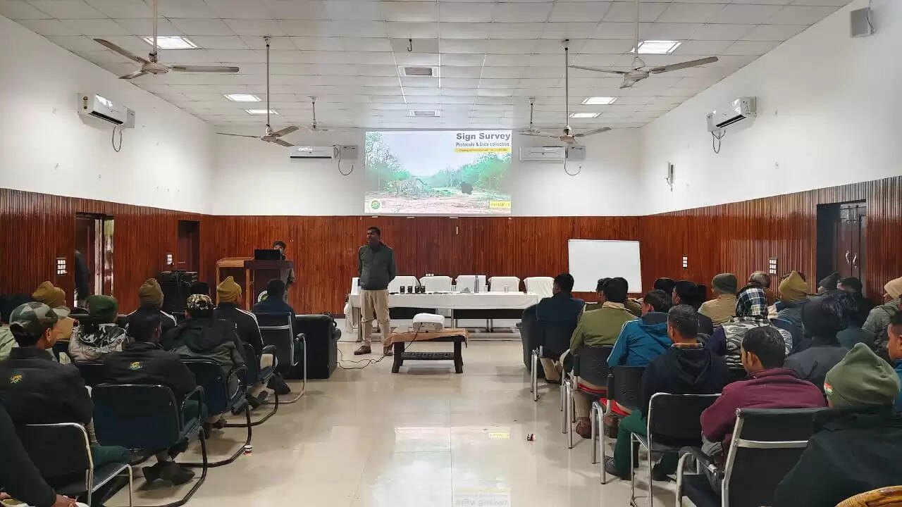 वाल्मीकि ब्याघ्र परियोजना में कैमरे लगायेंगे बाघों की संख्या का पता