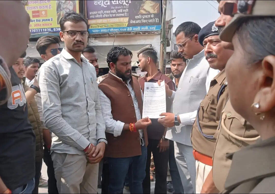 अभाविप ने अवैध कोचिंग संस्थानों को लेकर की जमकर नारेबाजी