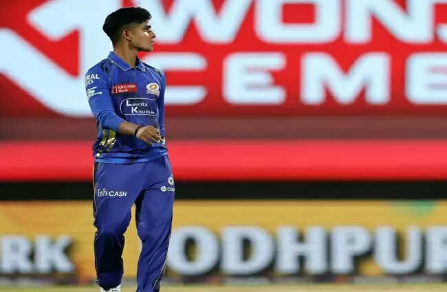 मुंबई इंडियंस ने चोटिल विग्नेश पुथुर की जगह रघु शर्मा को टीम में शामिल किया