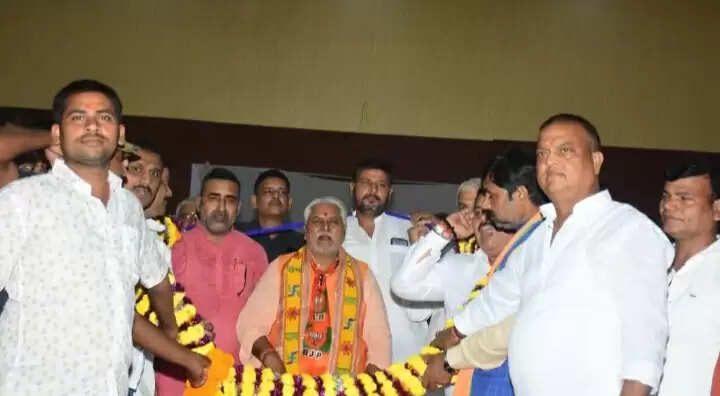 डॉ प्रेम को विधानसभा अध्यक्ष चुने जाने पर अति पिछड़ा समाज ने जताया हर्ष