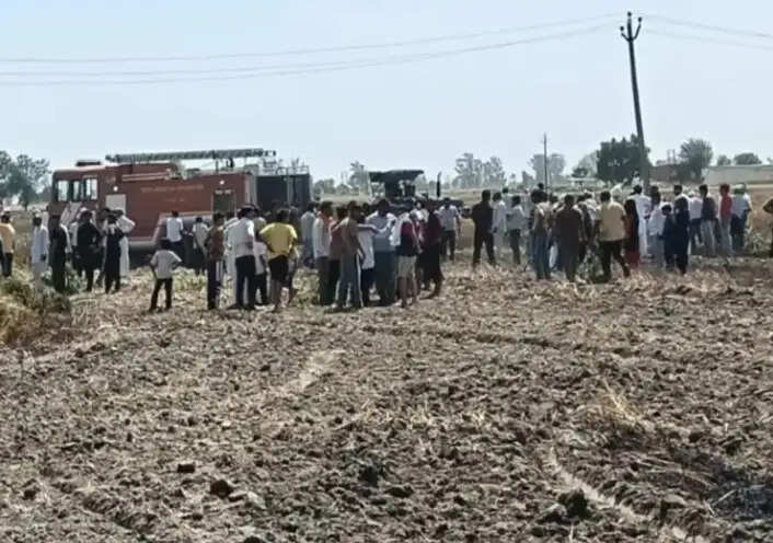 कैथल में आग से 53 एकड़ गेहूं की फसल जली, किसानों को भारी नुकसान