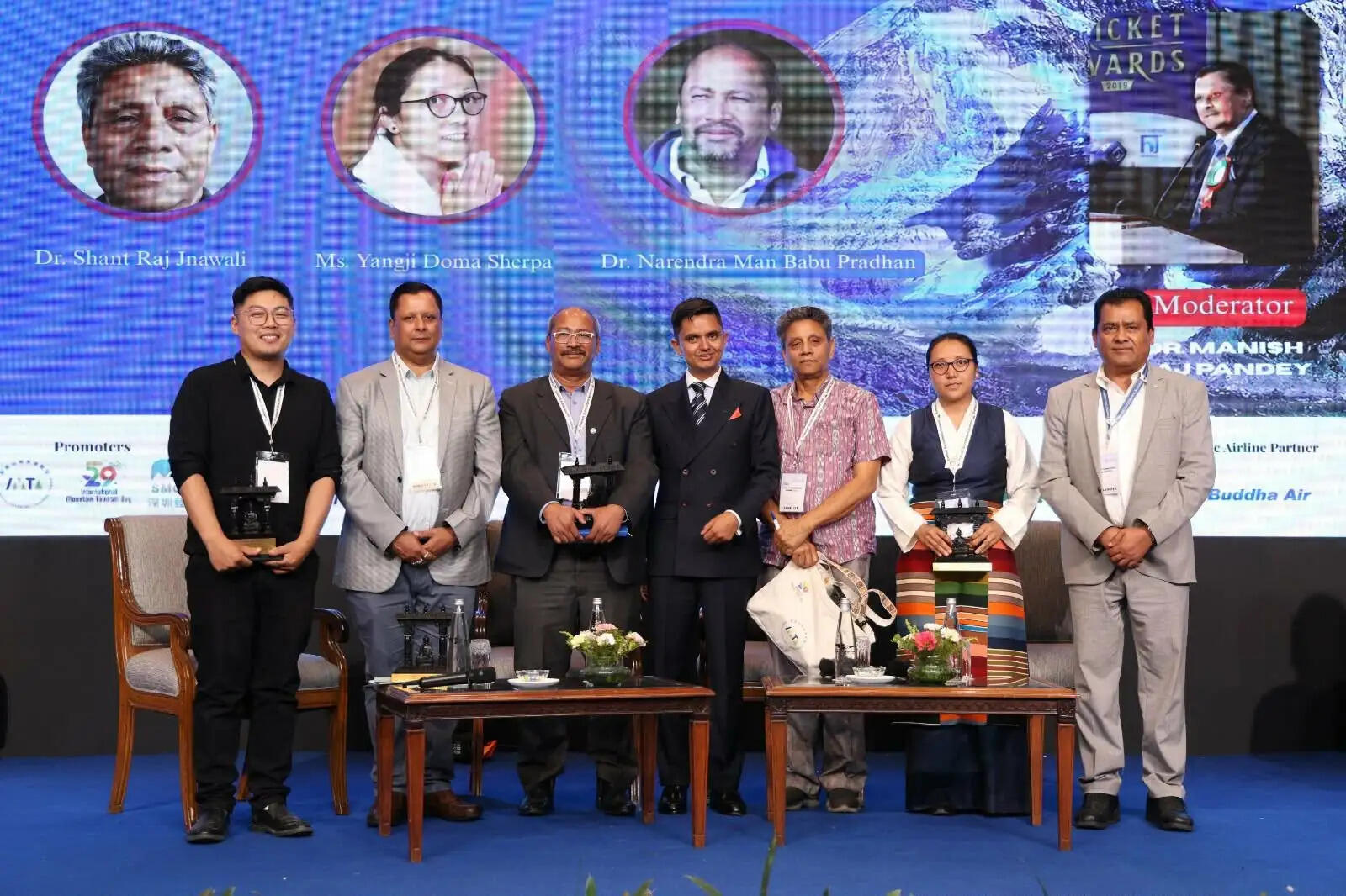 नेपाल में ‘एवरेस्ट समिटर्स समिट’ १० जून को, 176 एवरेस्ट पर्वतारोही होंगे सम्मानित