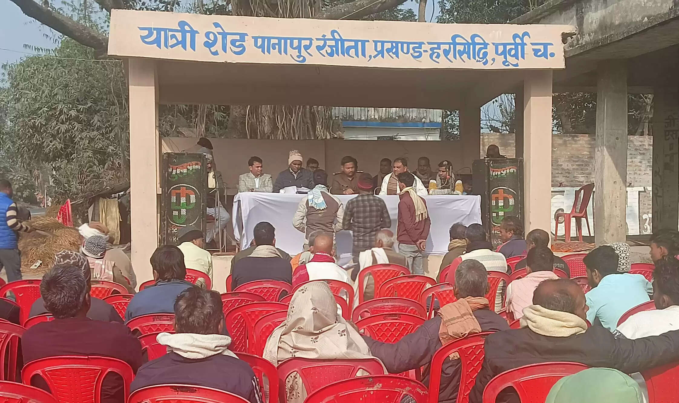 हरसिद्धि में पुलिस ने लगाया जनता दरबार,19 आवेदन प्राप्त