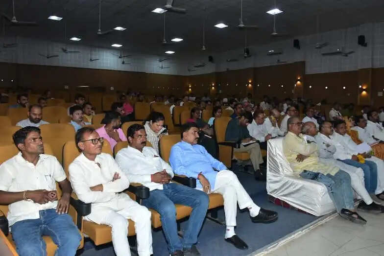 समान नागरिक संहिता से सामाजिक समरसता और समान अधिकारों को मिलेगा बढ़ावा : डॉ. गोपाल शर्मा