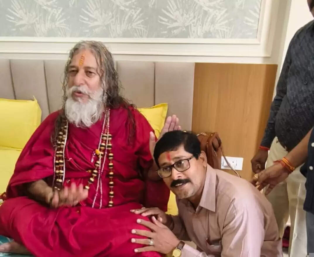 सनातन धर्म सभी धर्मों का मूल, दूसरे धर्मों का भी सम्मान : विश्वात्मानंद सरस्वती