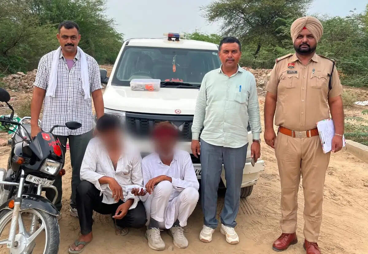 सिरसा: दस नशा तस्कर गिरफ्तार, लाखों रुपये के मादक पदार्थ बरामद