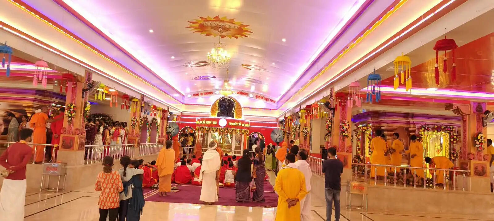 अनूपपुर: महाराज का संपूर्ण जीवन मानवता की सेवा, आध्यात्मिक और सामाजिक समरसता के लिए समर्पित रहा- हिमाद्री मुनि महाराज