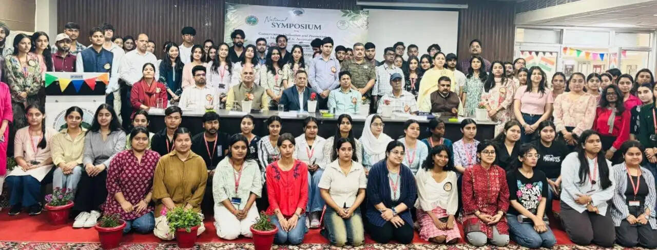 केंद्रीय विश्वविद्यालय जम्मू में औषधीय एवं सुगंधित पौधों पर राष्ट्रीय संगोष्ठी आयोजित