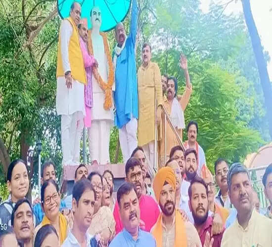 डॉ. श्यामा प्रसाद मुखर्जी करोड़ों कार्यकर्ताओं के प्रेरणा पुंज : प्रकाश पाल