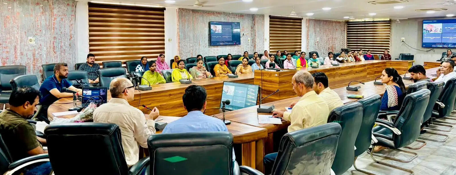 डिजिटल प्लेटफॉर्म से स्थानीय उत्पादों को मिलेगी व्यापक बाजार तक पहुंच-डीसी