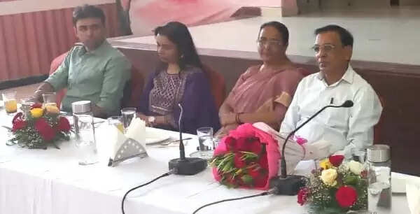 कैथल जिला के 34 साल के इतिहास में रिटायर होने वाले पहले डीसी जगदीश शर्मा