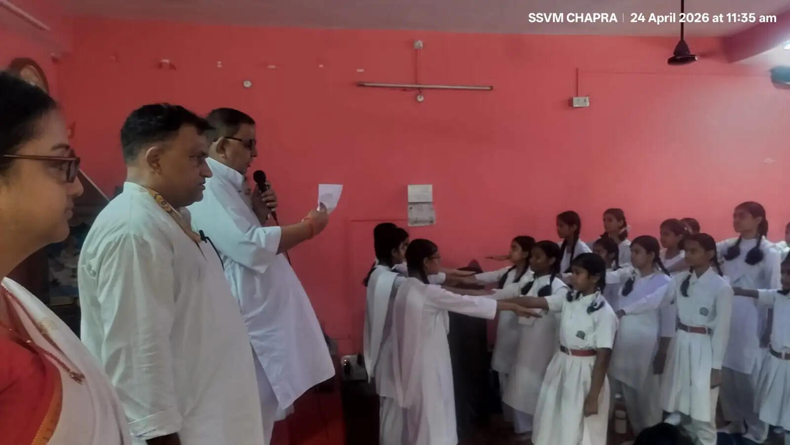 सरस्वती शिशु विद्या मंदिर में बाल संसद का शपथ ग्रहण समारोह संपन्न