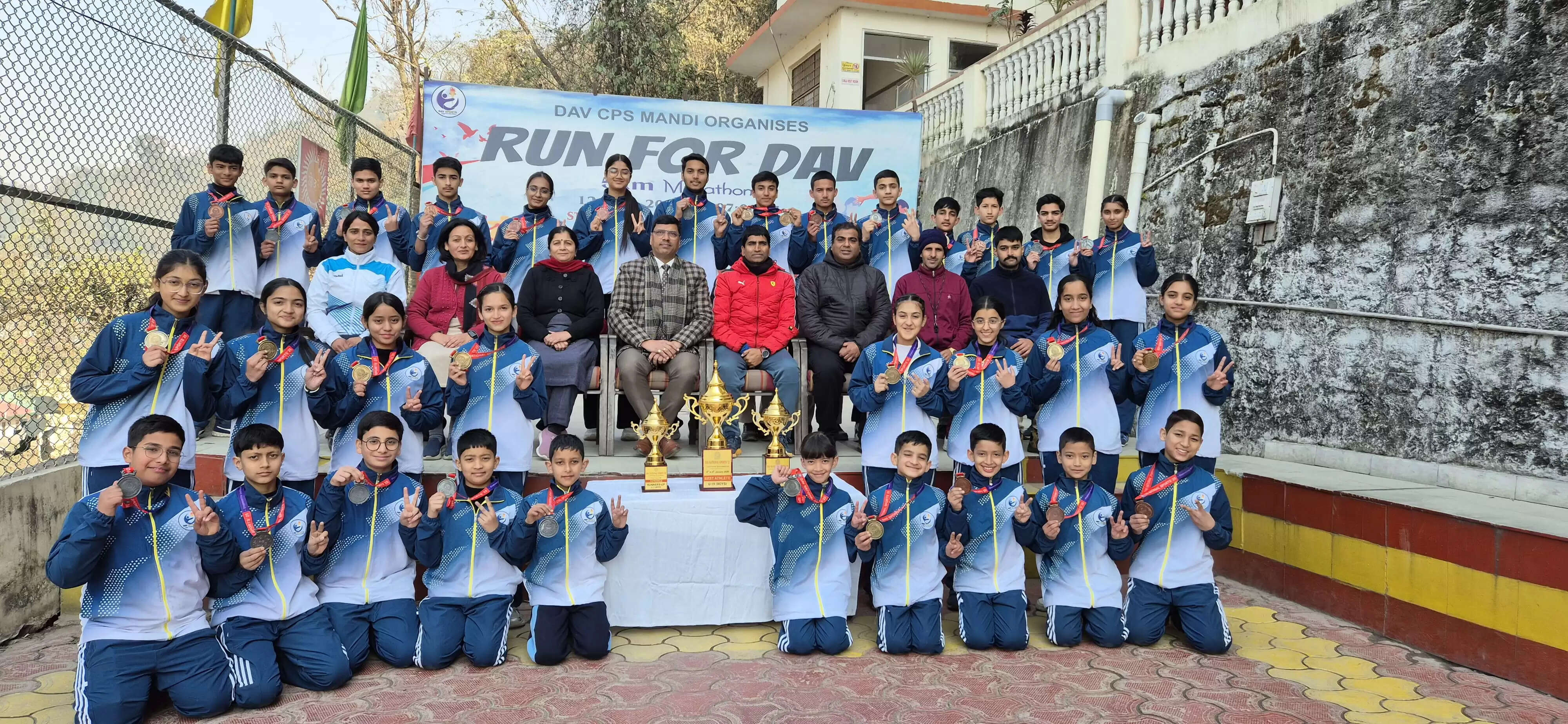 डीएवी सेंटेनरी पब्लिक स्कूल जवाहर नगर, मंडी के विद्यार्थियों का राष्ट्रीय स्तर पर शानदार प्रदर्शन