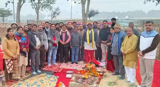 माघ मेले में आने वाले श्रद्धालुओं को शिविर में दी जाएगी दूरस्थ शिक्षा की जानकारी : कुलपति